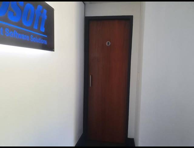 OFFICE FOR SALE IN MONTROSE